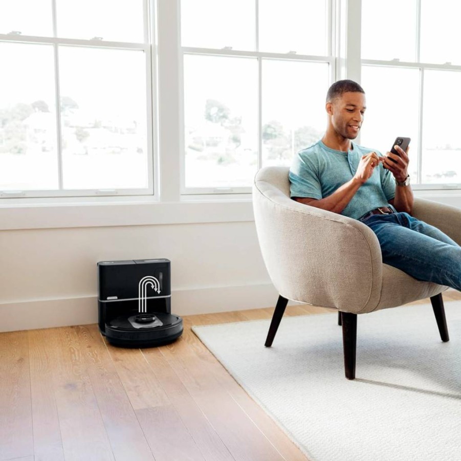 Shark UR2500SR AI Robot Vacuum with Self-Empty Base, Wi-Fi, Alexa, Ultra Clean, Home Mapping, Bagless, 30-Day Capacity, Ideal for Pet Hair, Black/Silver (Renewed)
